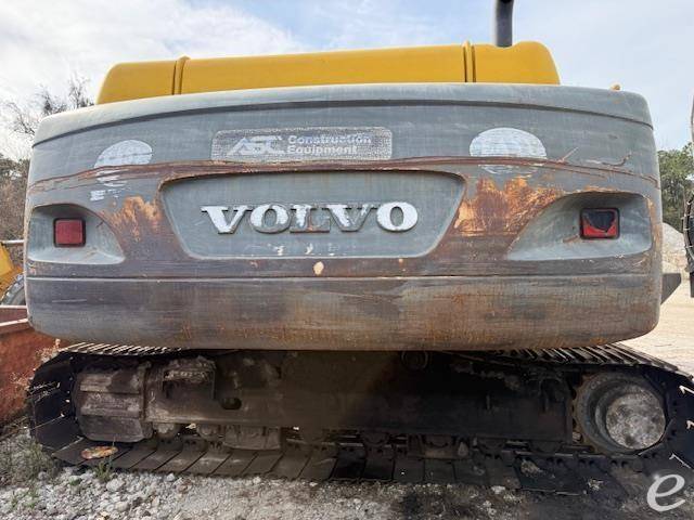 2006 Volvo EC330B LC