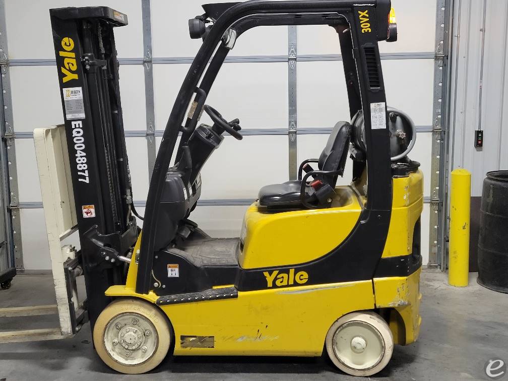 2018 Yale GLC030VXNEAE082