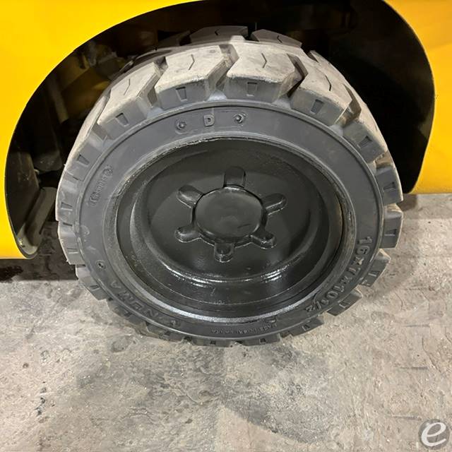 2021 Yale GLC070VX
