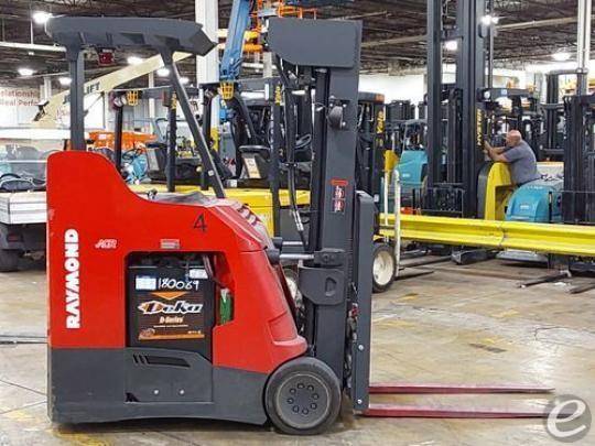 2017 Raymond 425C40TT Electric Forklift - 123Forklift