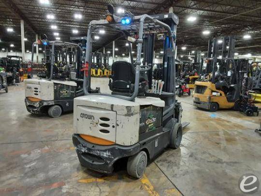2017 Crown FC5225-60 Electric Forklift - 123Forklift