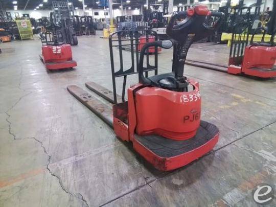 2010 Raymond 8400 Electric Forklift - 123Forklift
