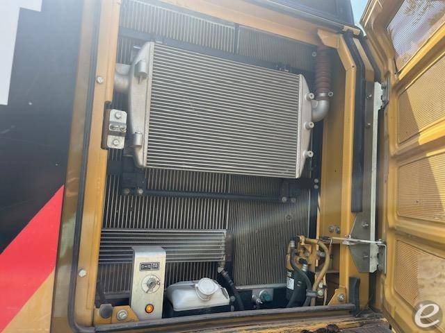 2015 Cat 326FL