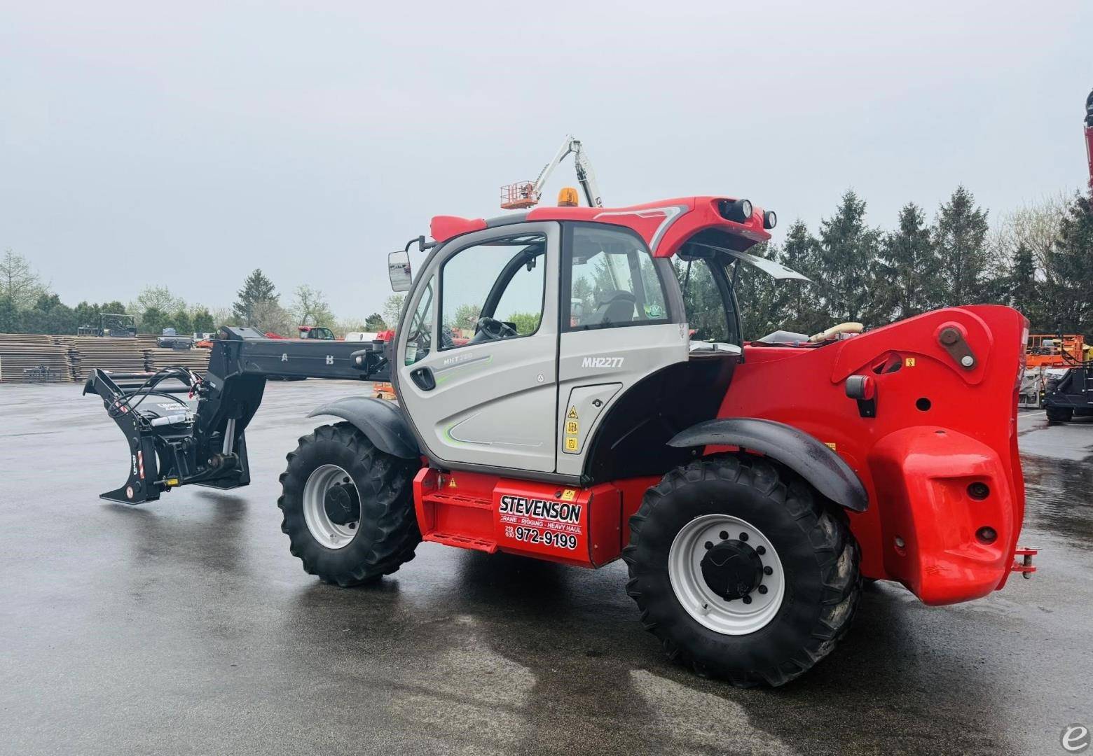 2025 Manitou WOOD CLAMP