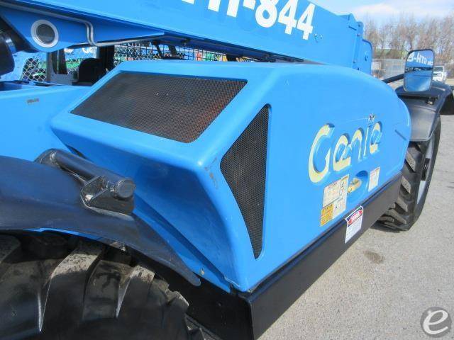 2015 Genie GTH844