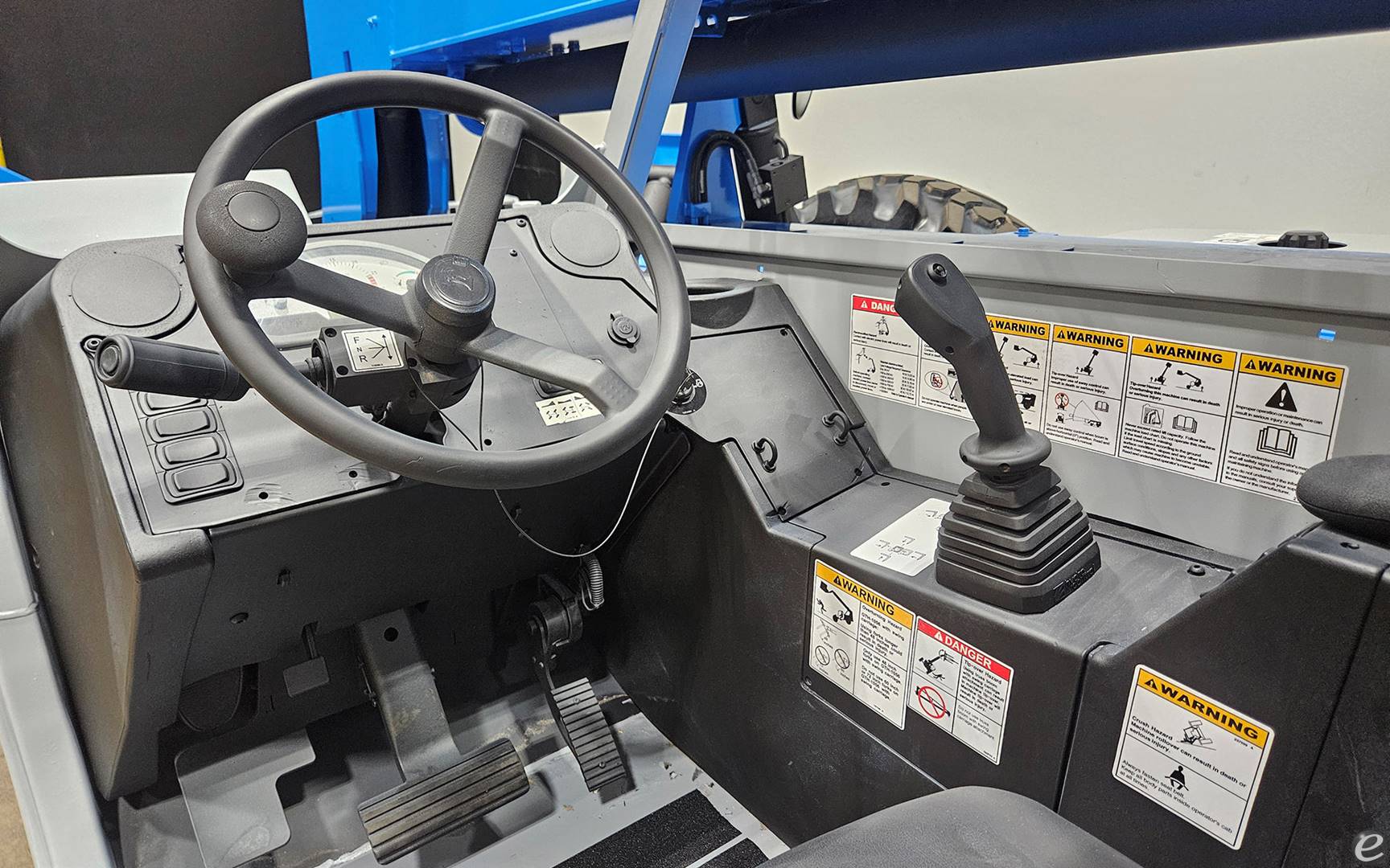 2013 Genie GTH1056