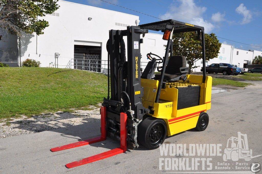 Hyster E80XL