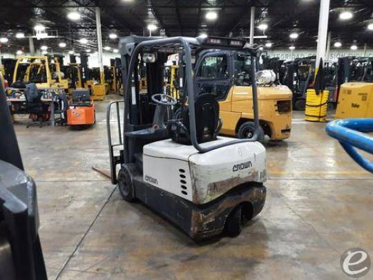 2022 Crown SC5245-35