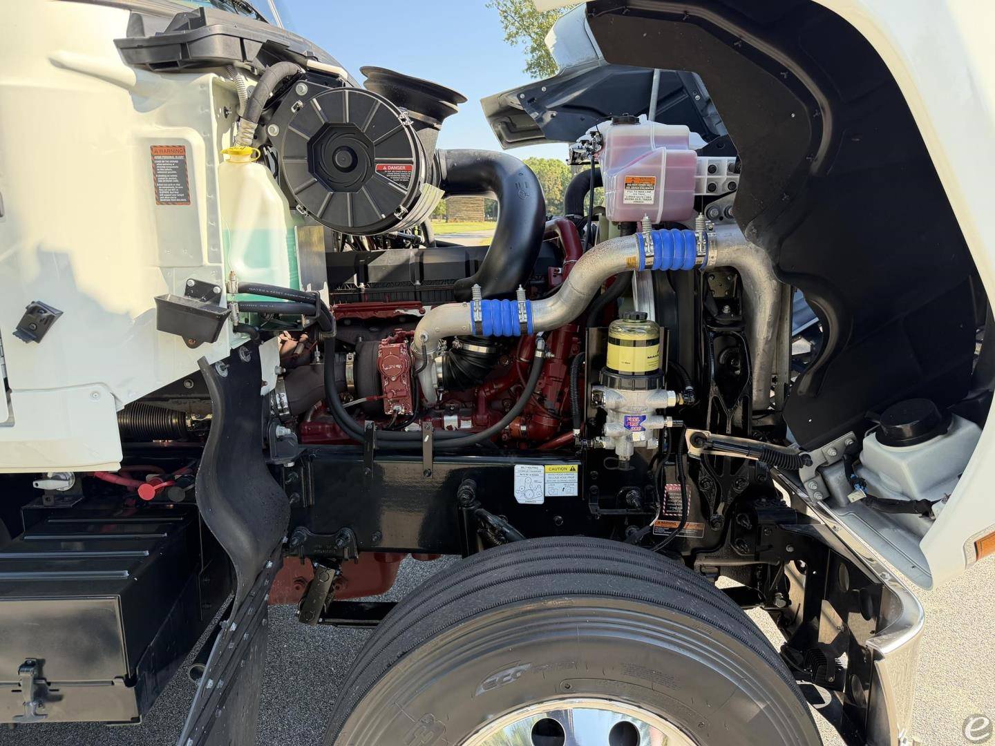 2025 Mack PINNACLE 84T
