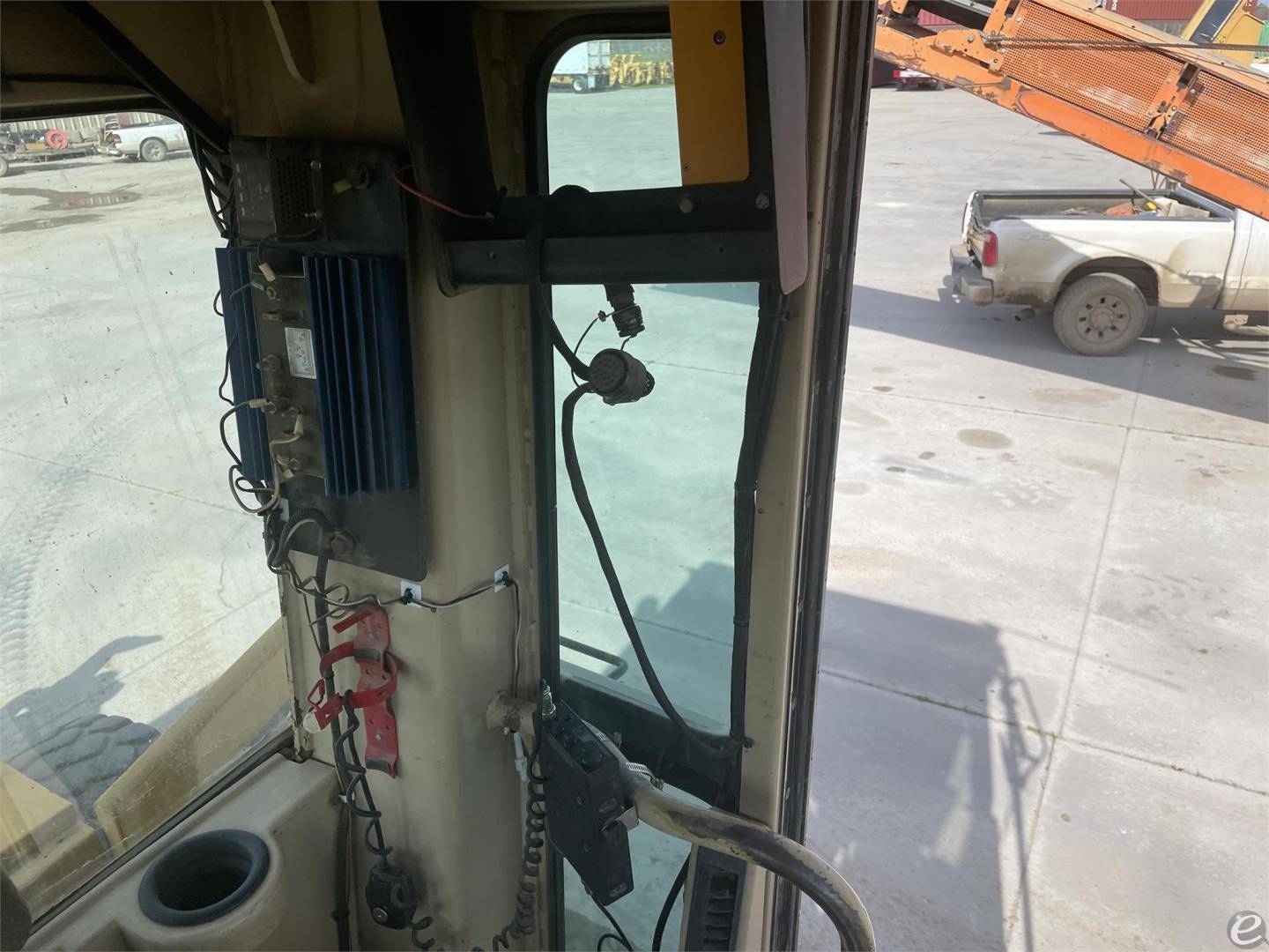 1996 Cat 140H