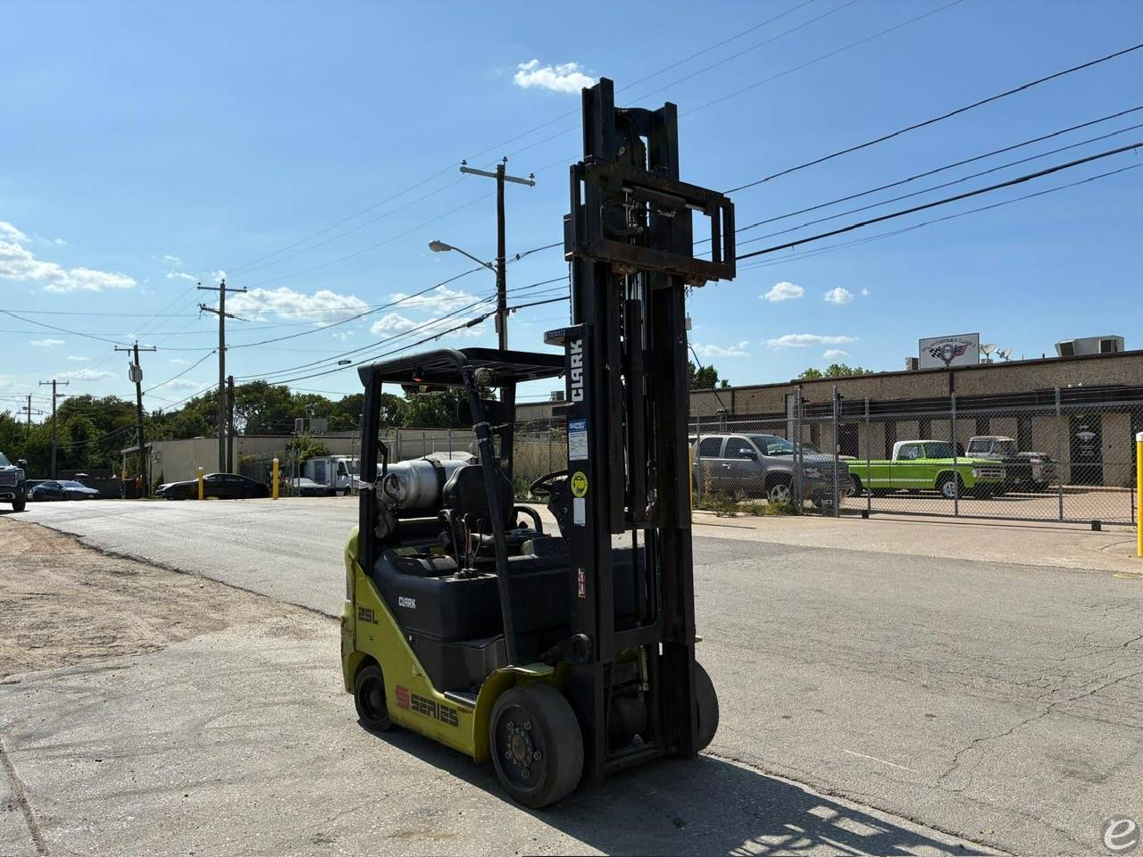 2021 Clark S25CL