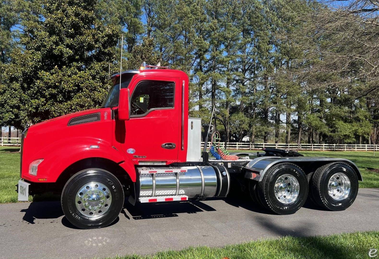 2020 Kenworth T880