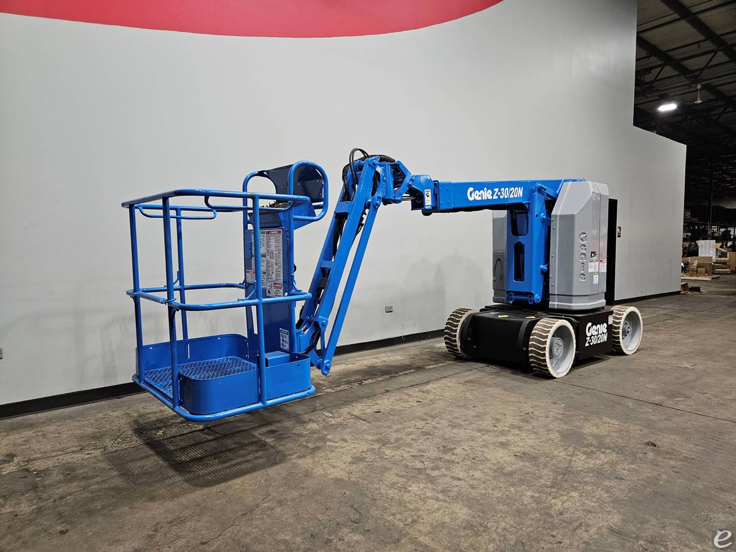 2014 Genie Z30/20NRJ