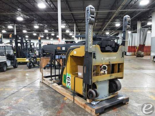 2018 Yale NR045 Electric Reach Truck - 123Forklift