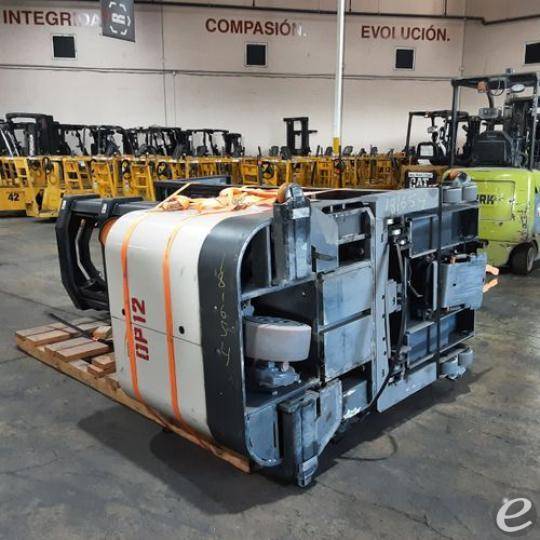 2016 Crown SP4030-30 Electric Order Picker - 123Forklift