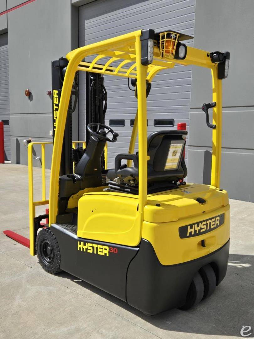 2016 Hyster J30XNT Electric Forklift - 123Forklift