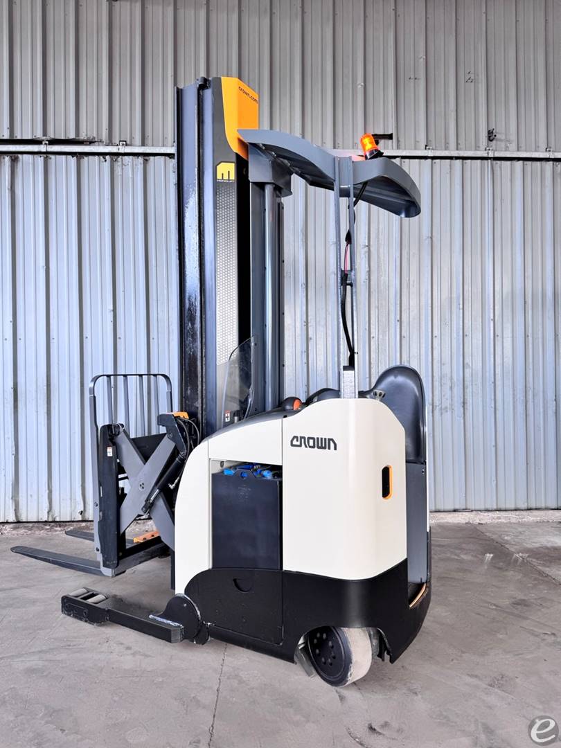 2015 Crown RM6025-45 Electric Reach Truck - 123Forklift