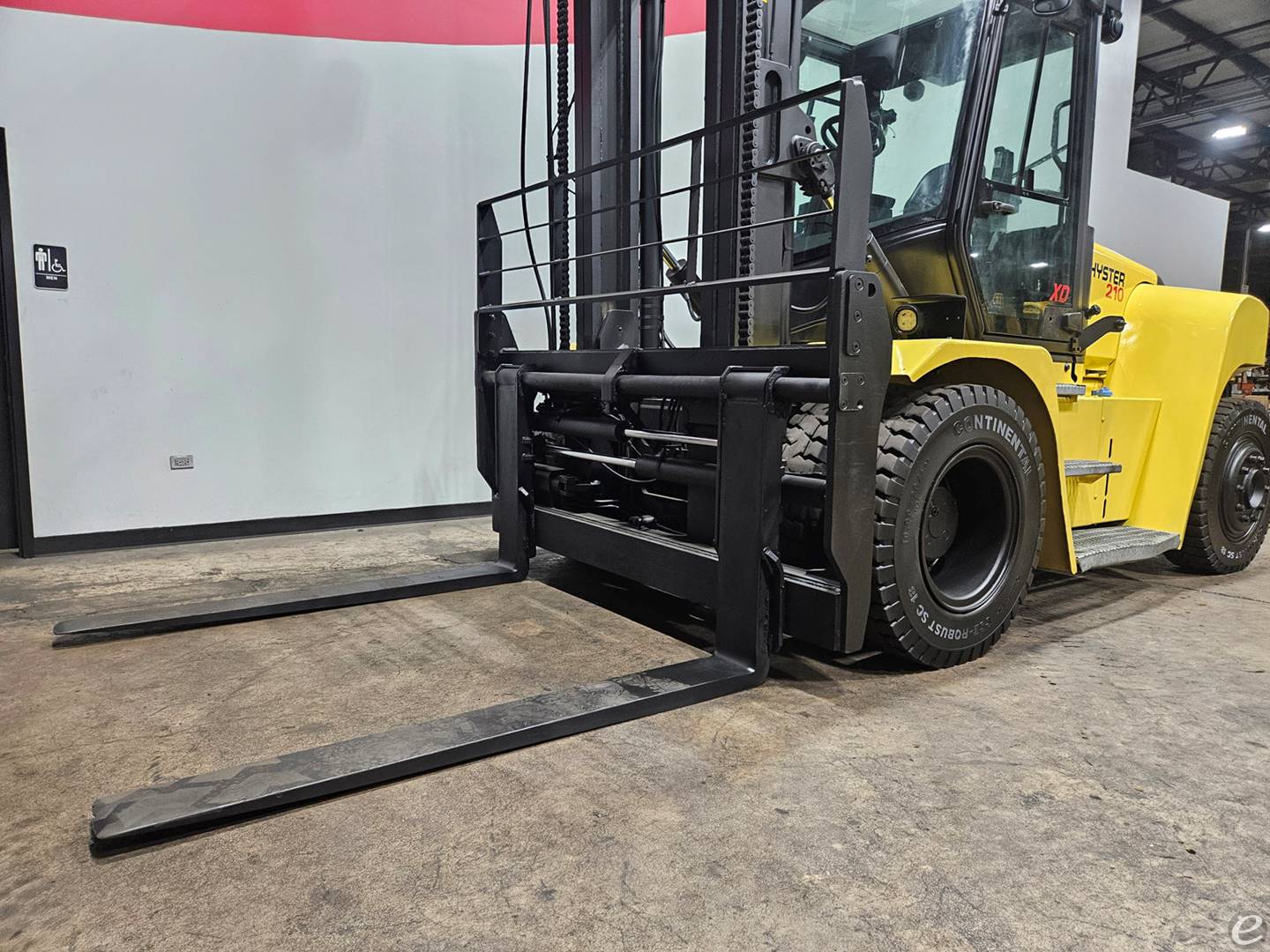 2022 Hyster H210XD