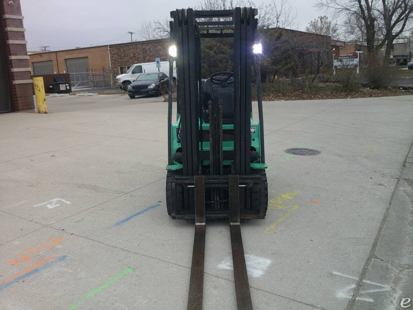 2000 Mitsubishi FGC25K LP Gas Forklift - 123Forklift