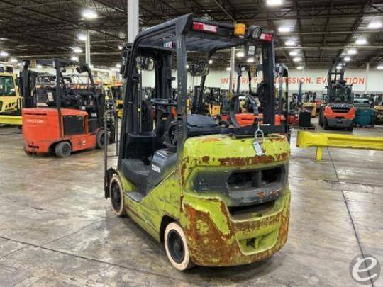 2022 Clark S25CL