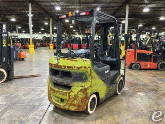 2022 Clark S25CL