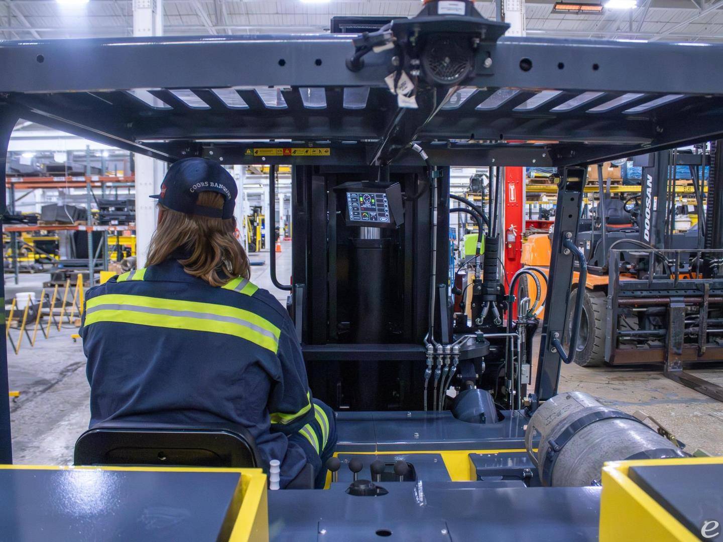 2027 Hoist Liftruck FR25-35
