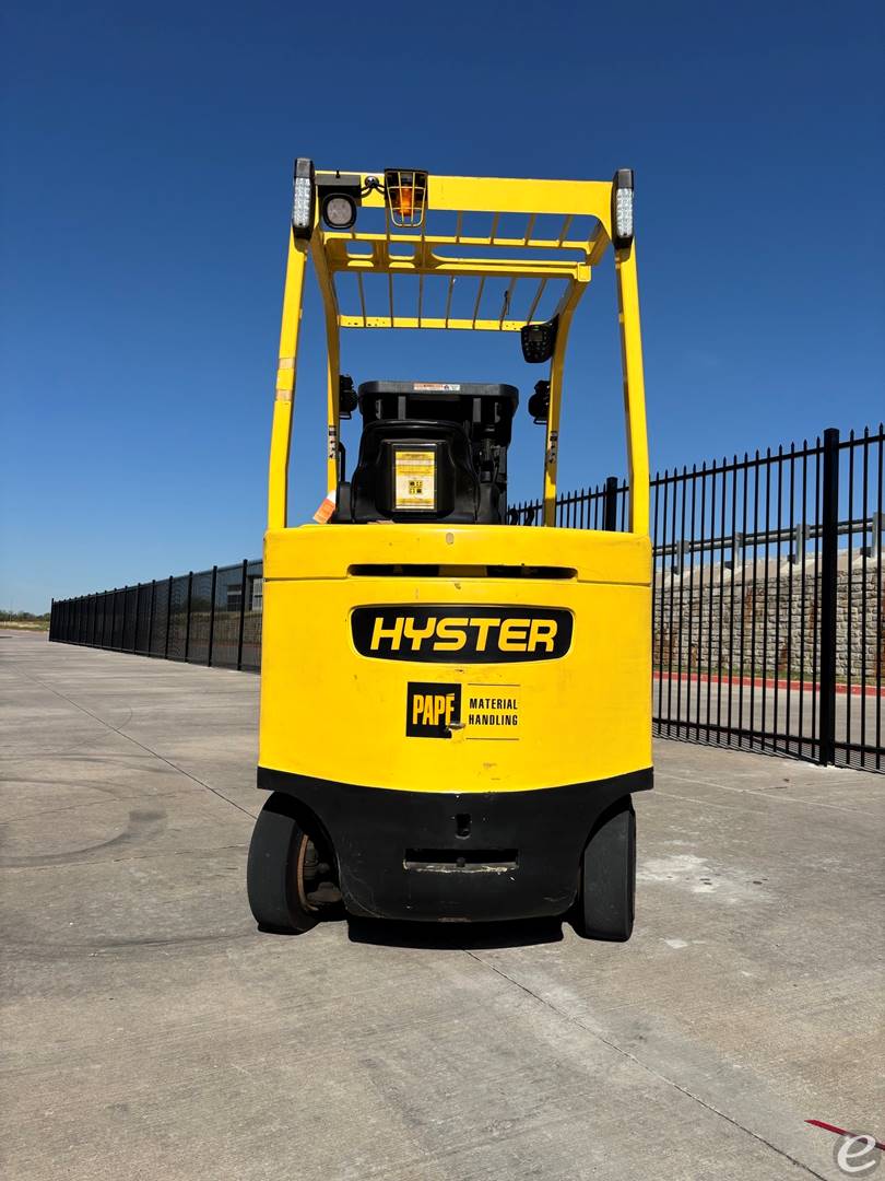 2017 Hyster E80XN