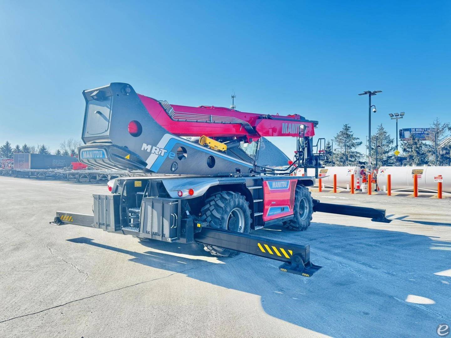2025 Manitou MRT2660E