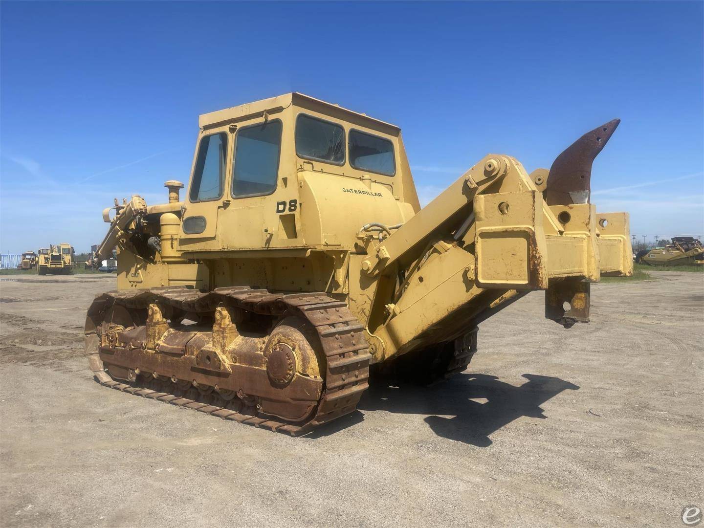 Cat D8H