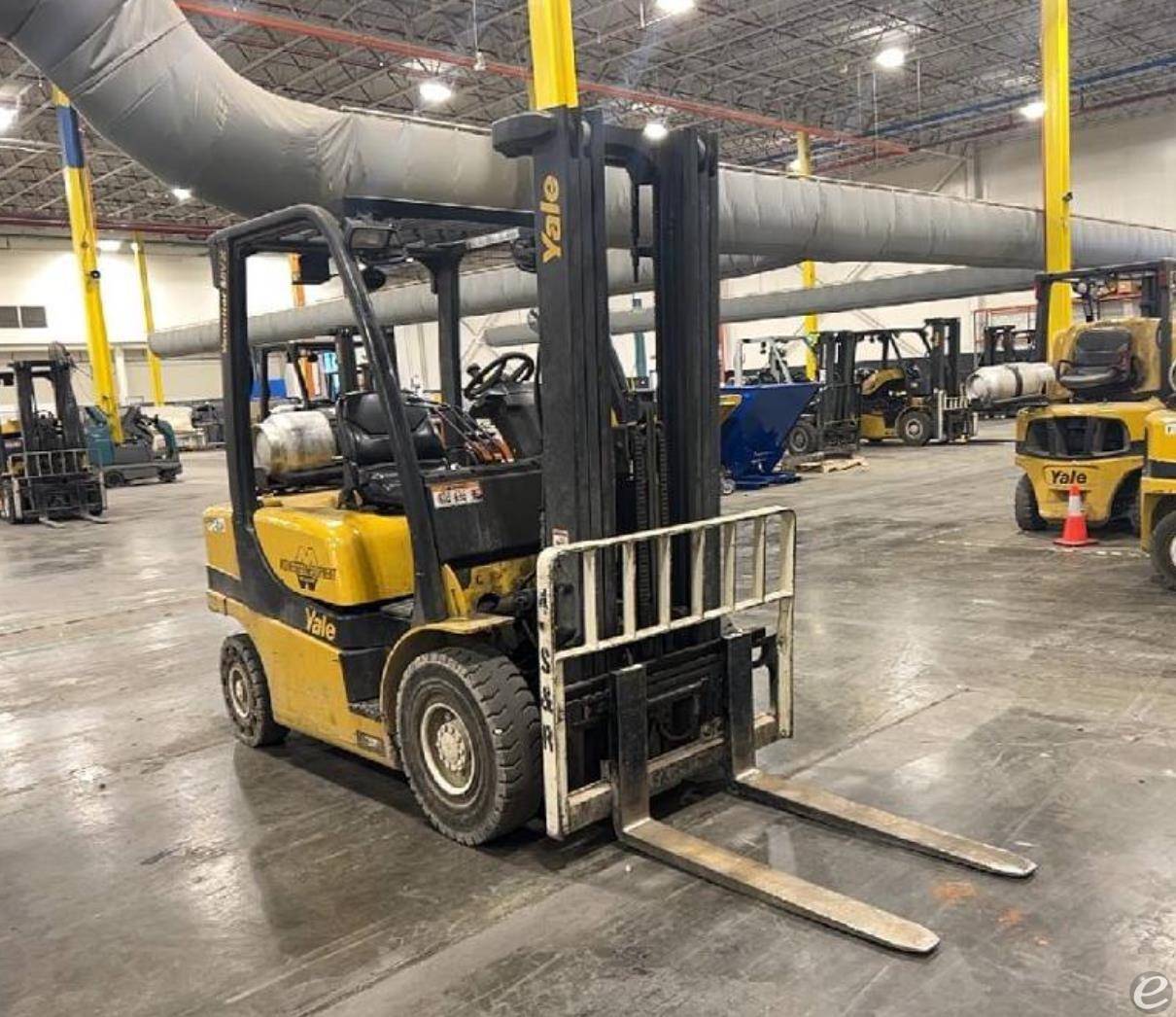 2011 Yale GLP050VX