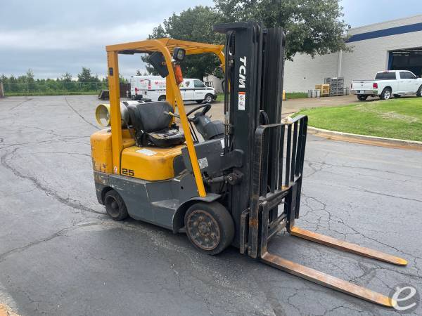 2004 TCM FCG25-3HL LP Gas Forklift - 123Forklift
