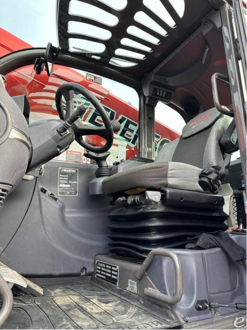 2021 Manitou MHT10230
