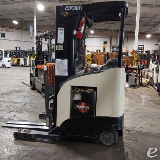 2018 Crown RR5725-45