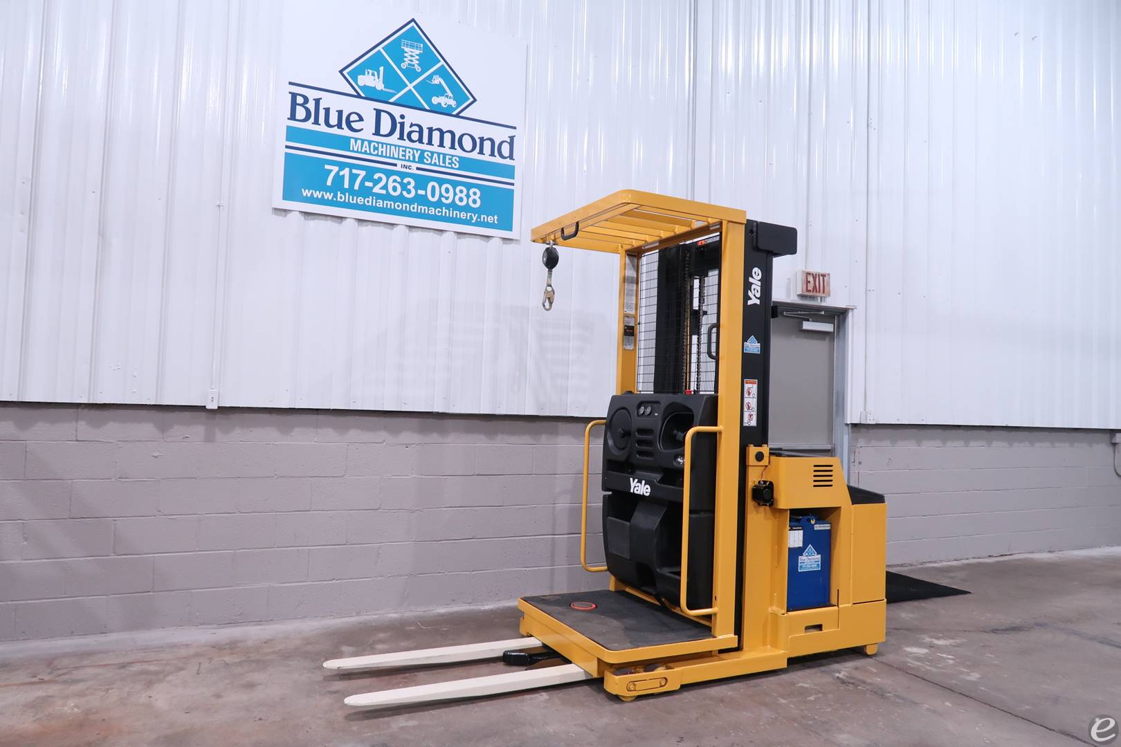 2011 Yale OS030EC Electric Order Pi...