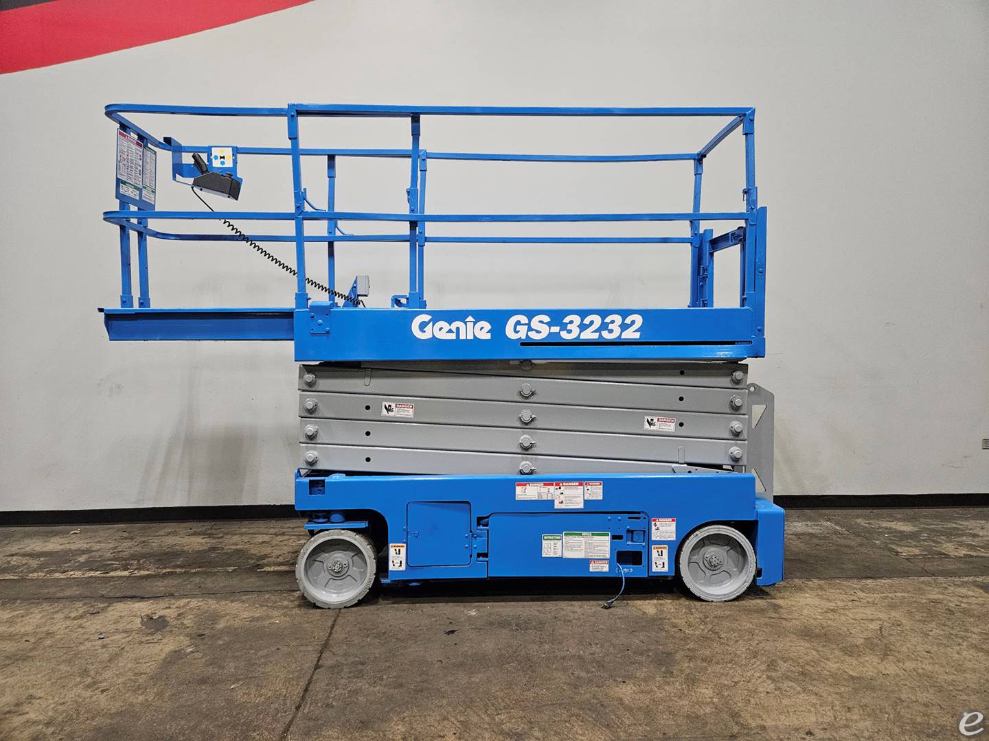 2012 Genie GS3232