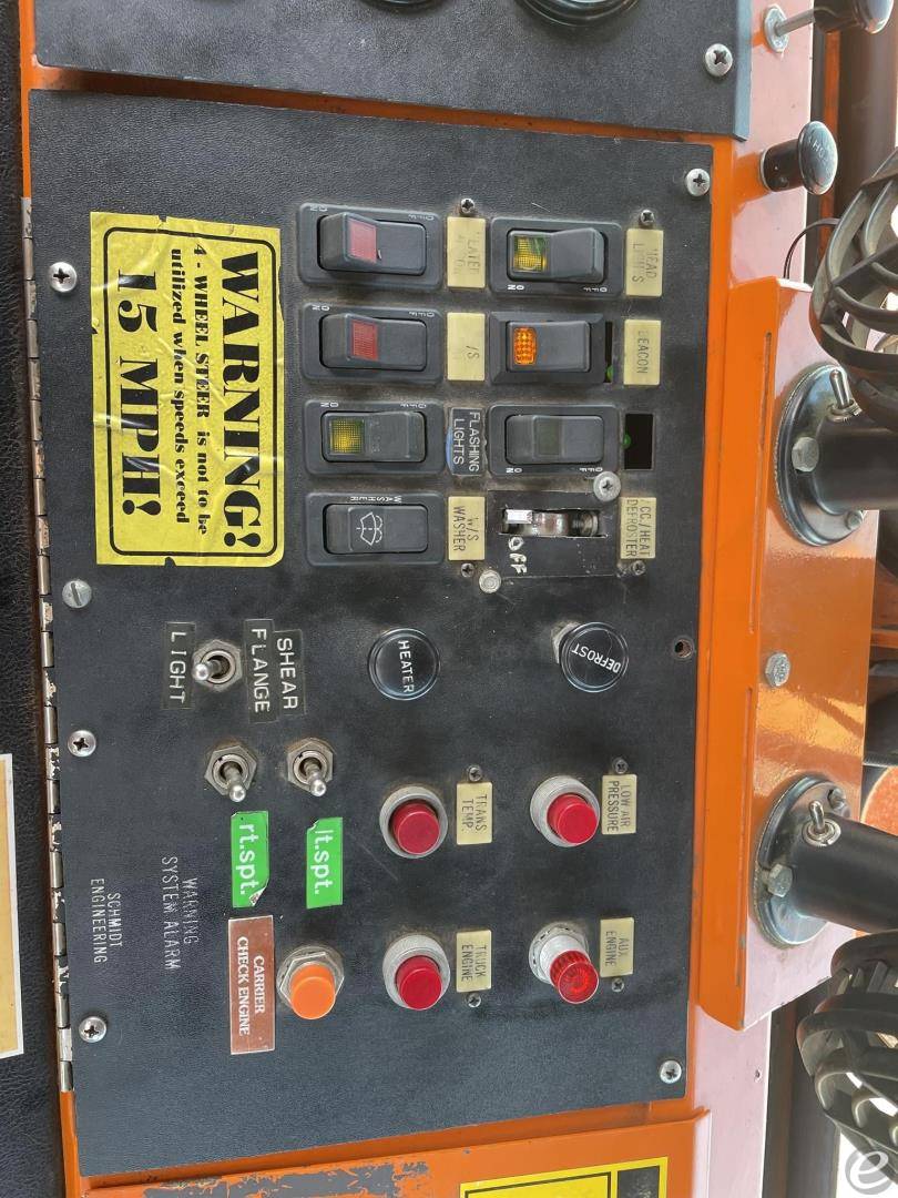 1992 DF4000