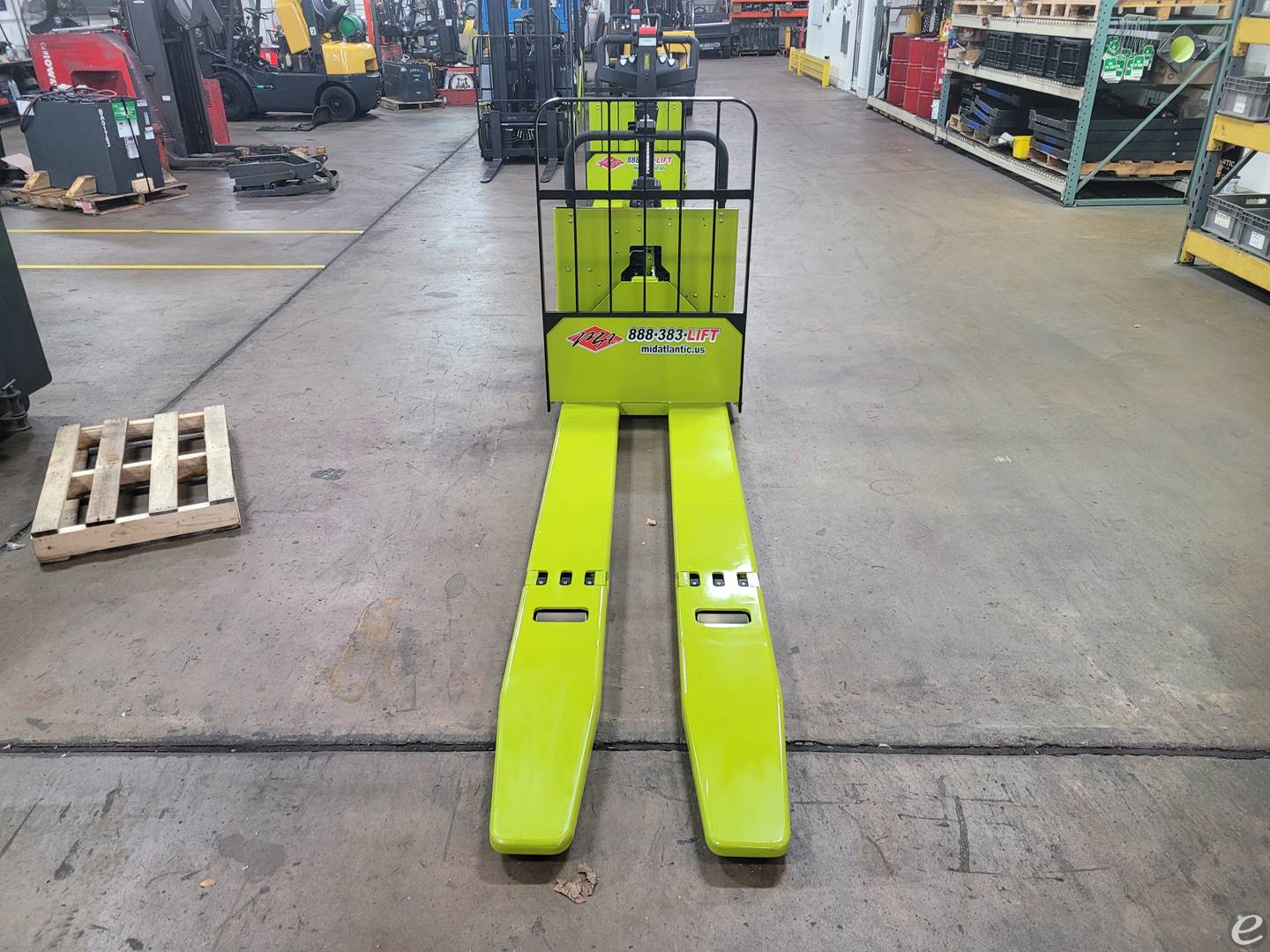 2020 Clark HWXE40 Electric Forklift - 123Forklift