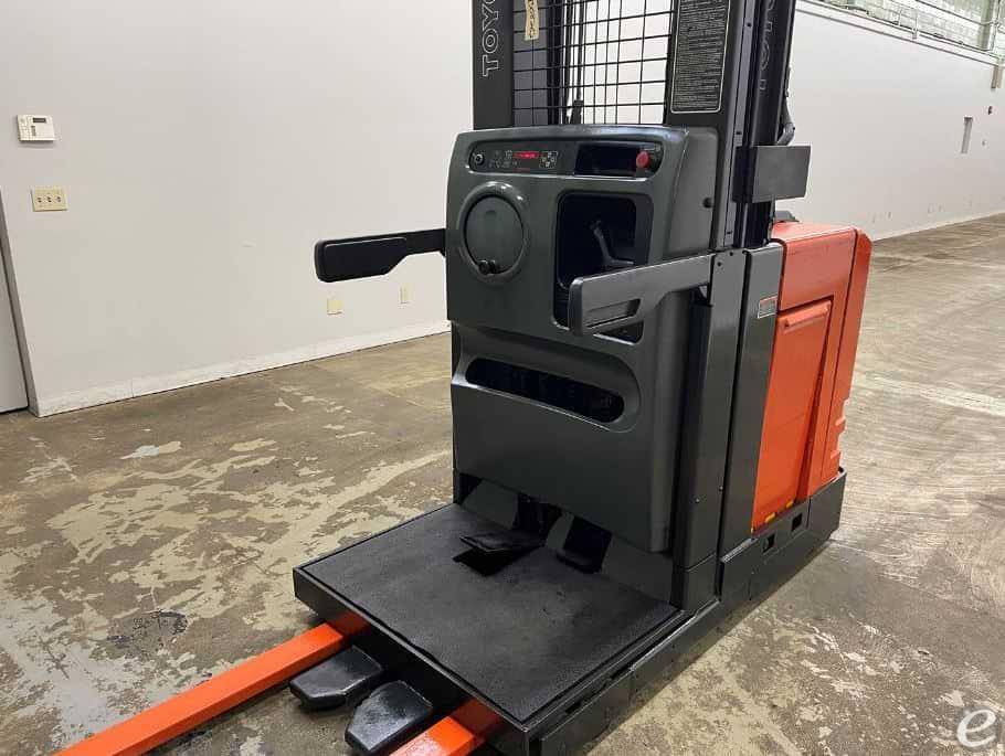 1999 Toyota 6BPU15 Electric Order Picker - 123Forklift