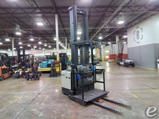 2021 Crown SP3530-30 Electric Order Picker - 123Forklift