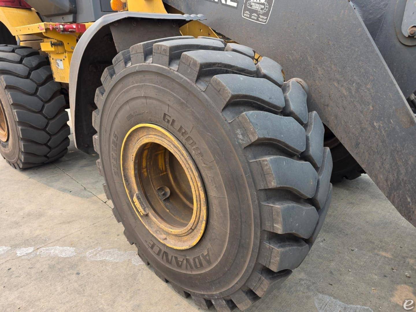 2022 John Deere 644 P-TIER