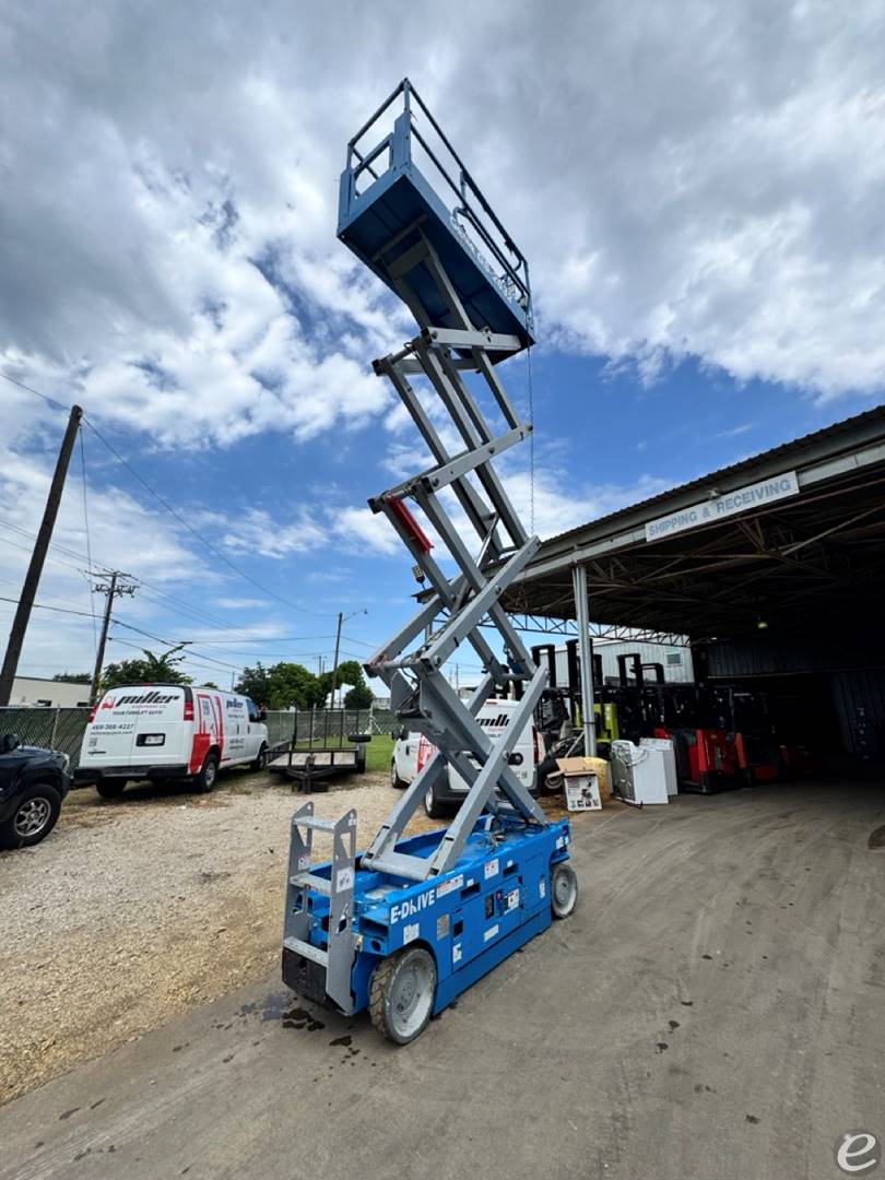 2023 Genie GS2632