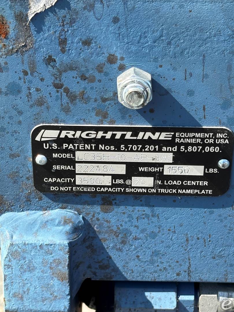 2022 Rightline LC35H-10-AP-3AP