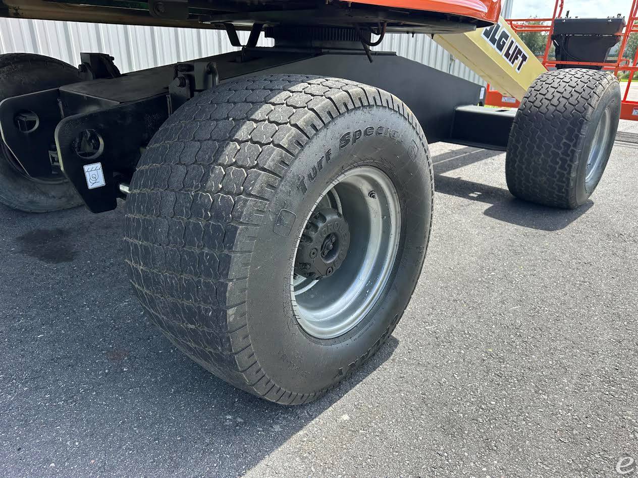 2007 JLG 400S