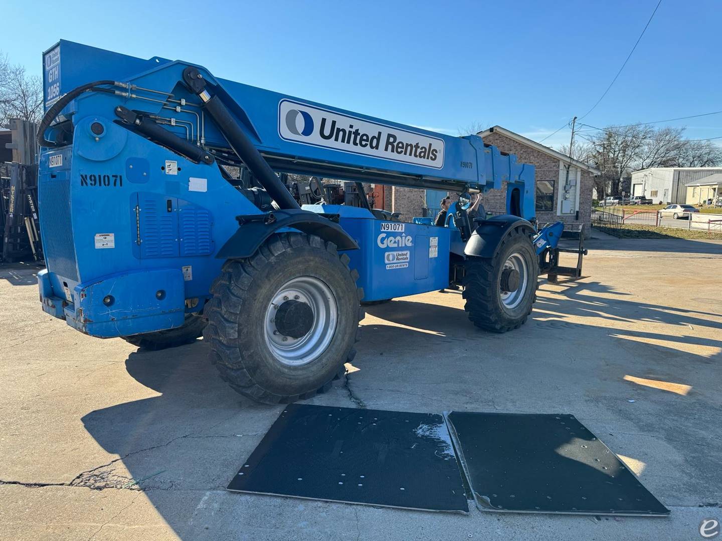 2015 Genie GTH1056