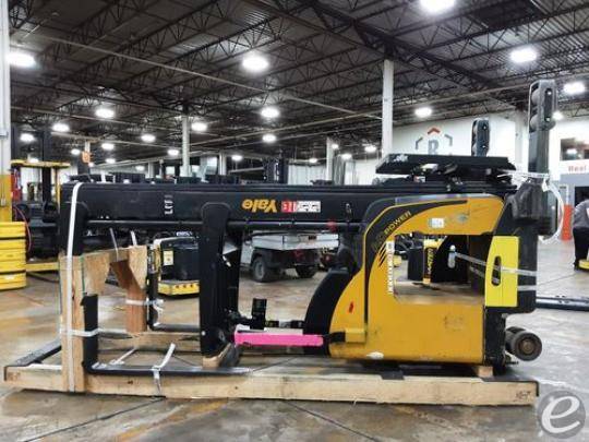 2015 Yale NR045 Electric Reach Truck - 123Forklift