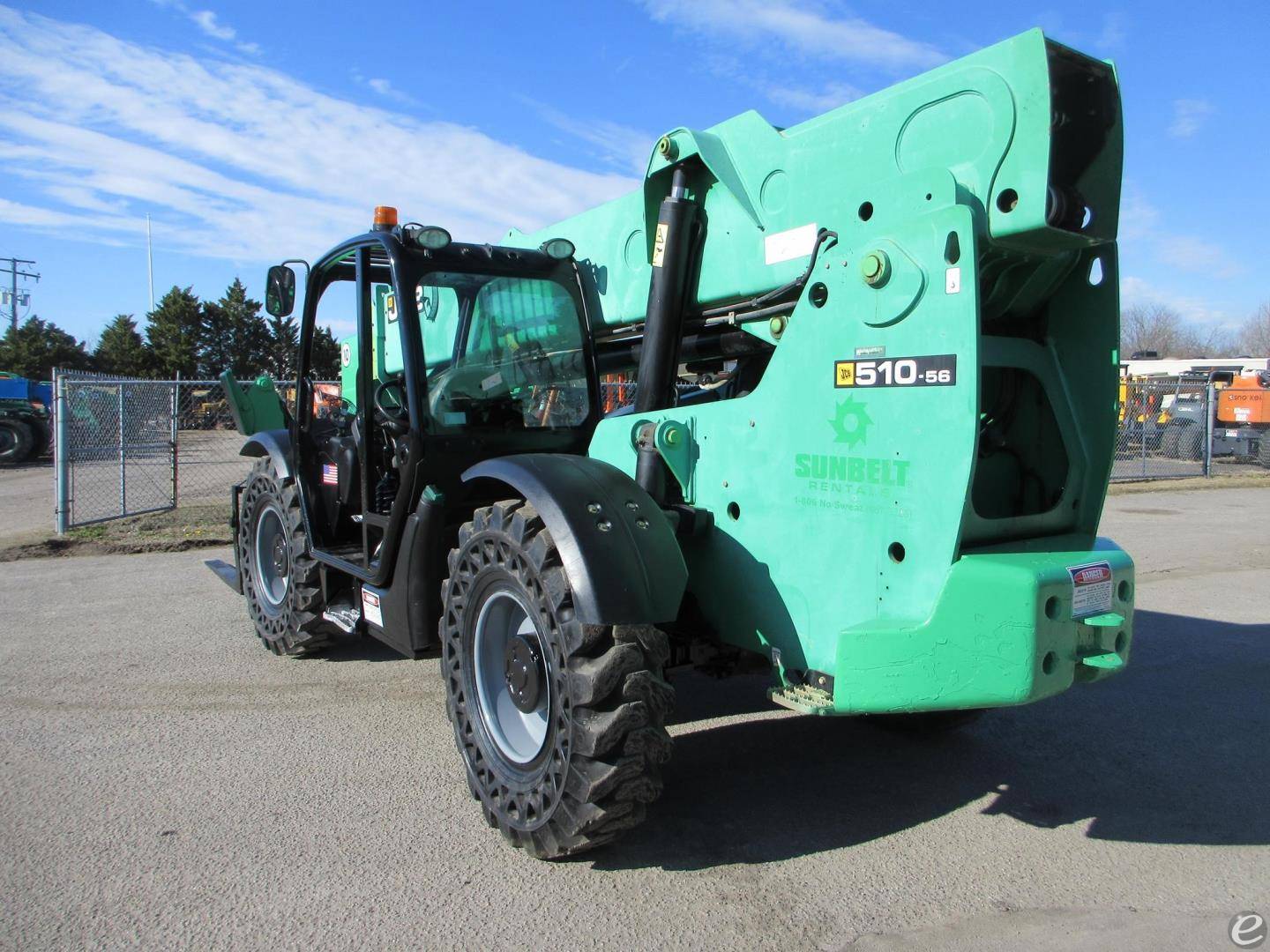 2017 JCB 510-56