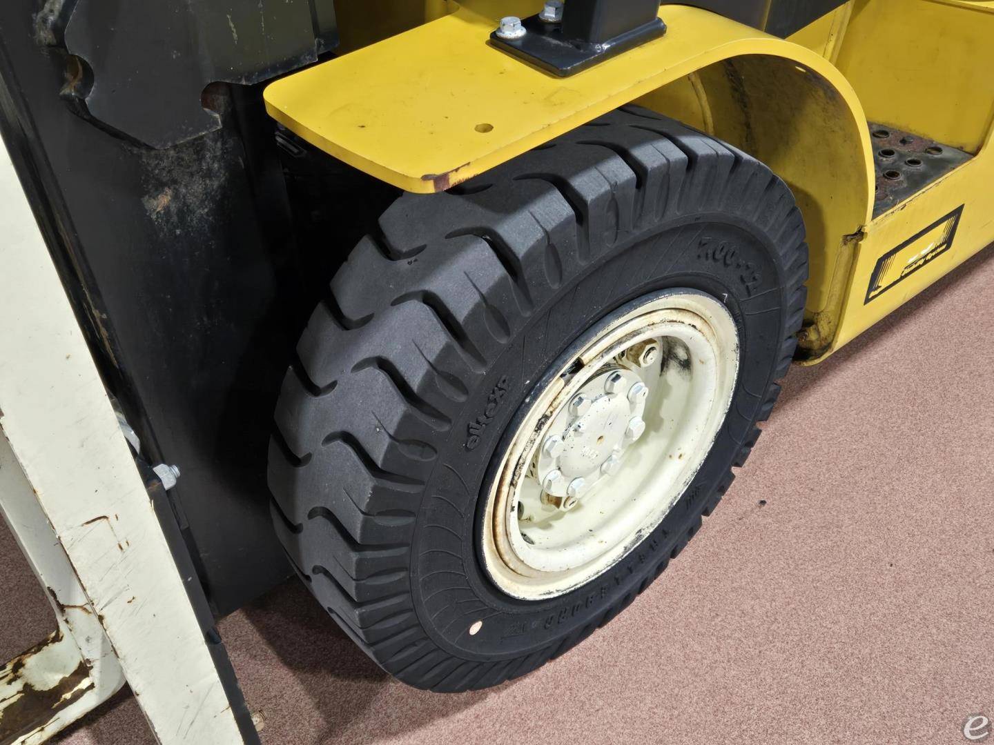 2021 Yale GLP050VX