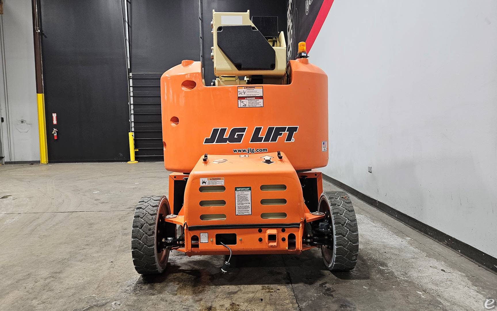 2016 JLG M400AJPN