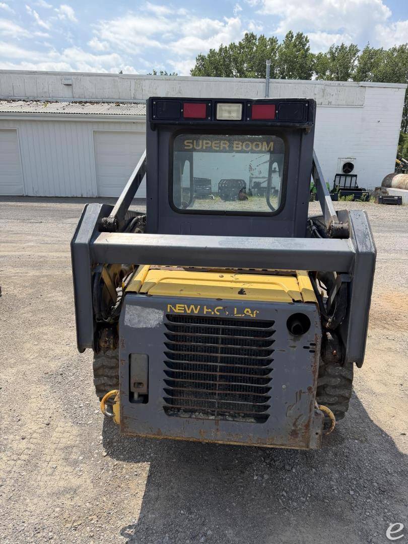 2001 New Holland LS150