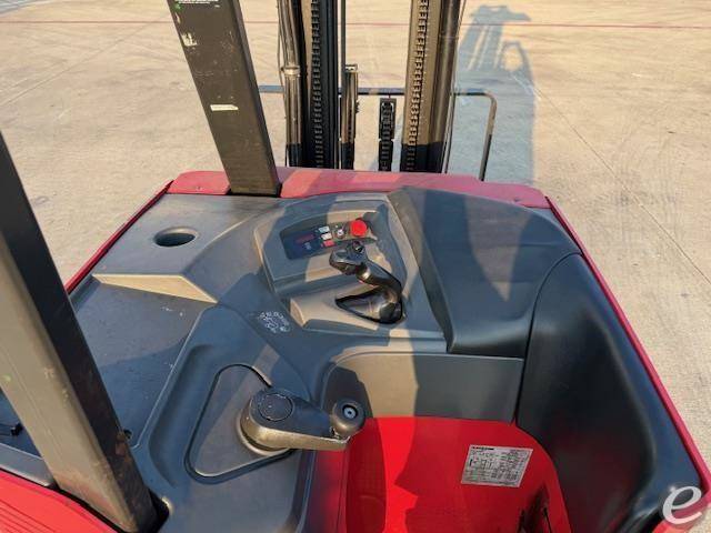 2018 Raymond 425C35TT